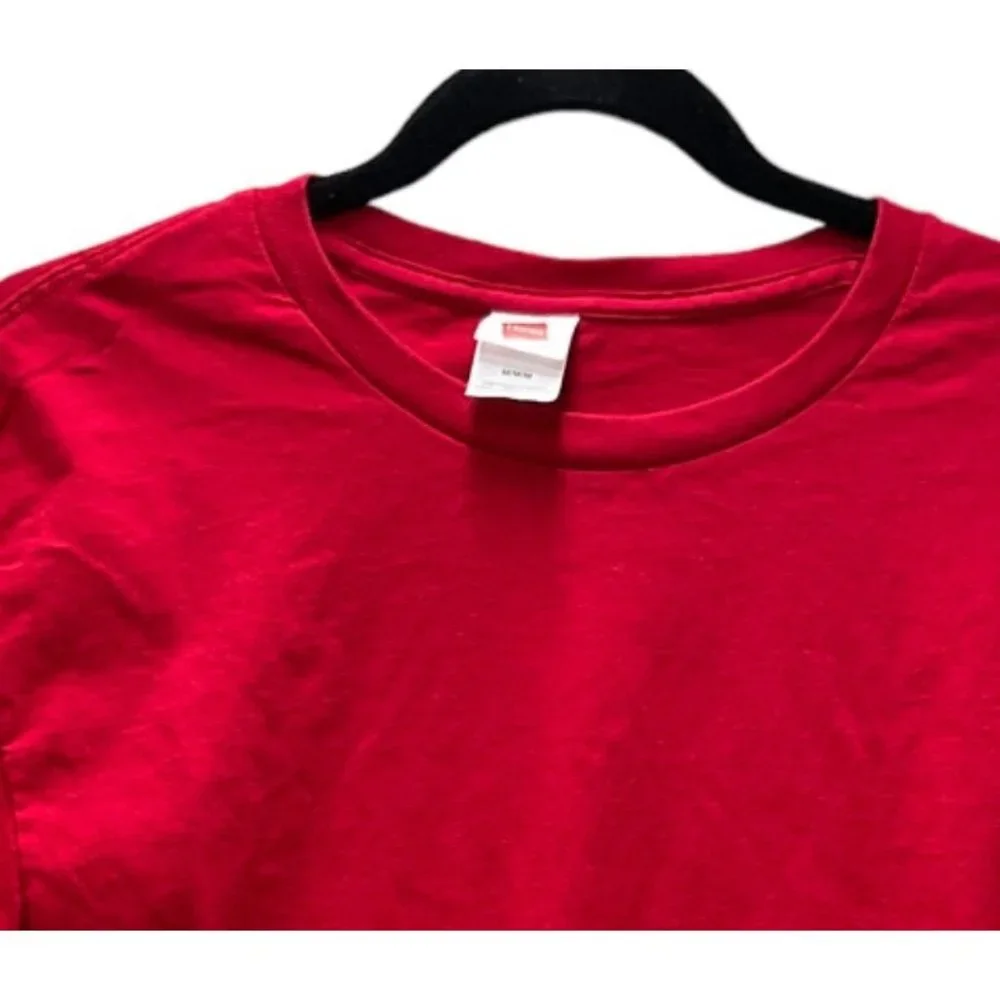 Hanes Adult Med‎ Red Tee Shirt Short Sleeve Crew Neck